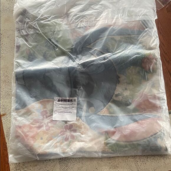 Disney Stitch Multicolor Large Tote Bag NEW! - Picture 6 of 6